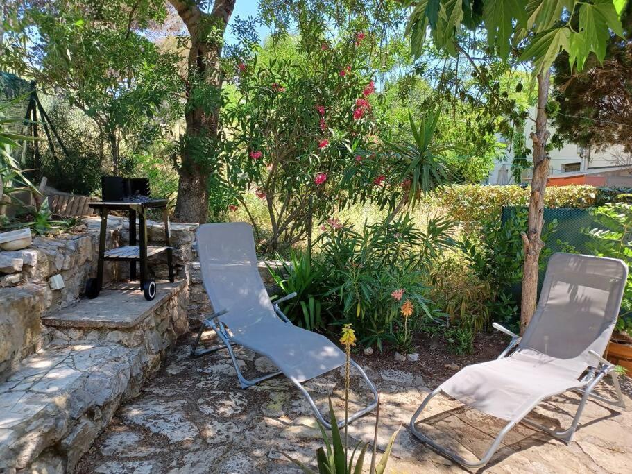 Entre Mer Et Garrigue Saint-Pierre-la-Mer  外观 照片