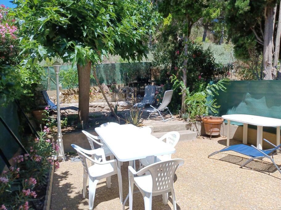 Entre Mer Et Garrigue Saint-Pierre-la-Mer  外观 照片